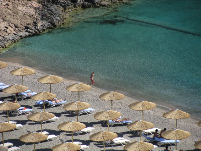 отдых на пляже в греции